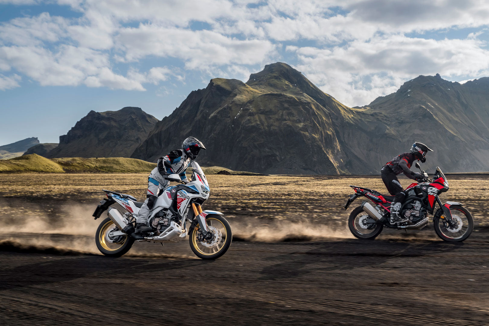 Honda Updates CRF1100L Africa Twin for 2022 – Lone Rider